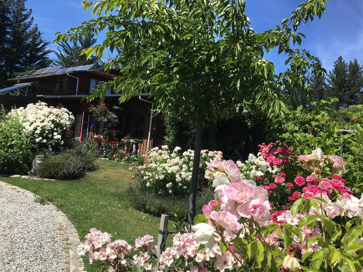 Mitchella Farm Apartment Wanaka Bagian luar foto