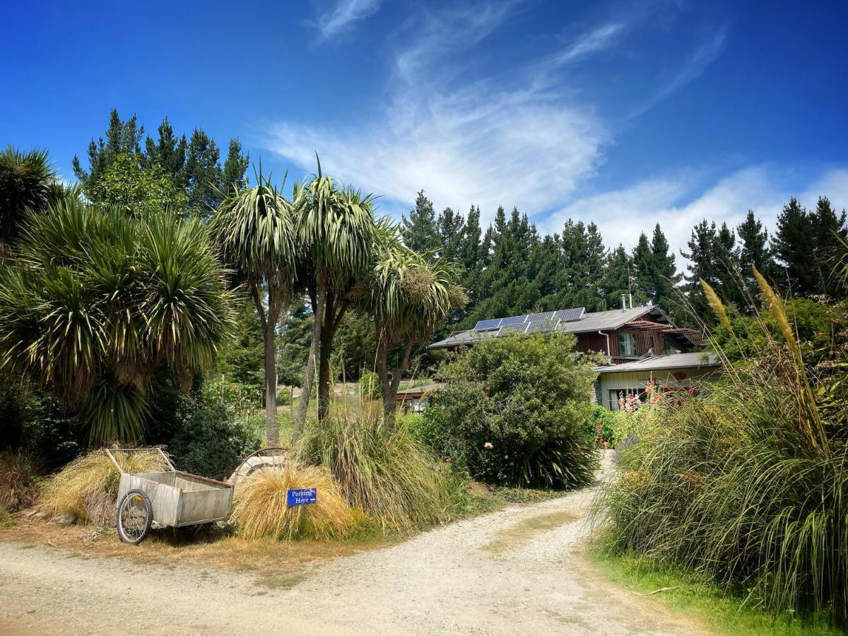 Mitchella Farm Apartment Wanaka Bagian luar foto